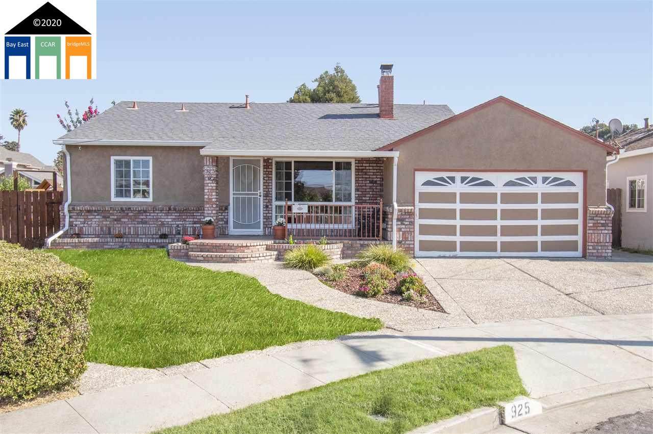 925 Oakwood - Photo 1