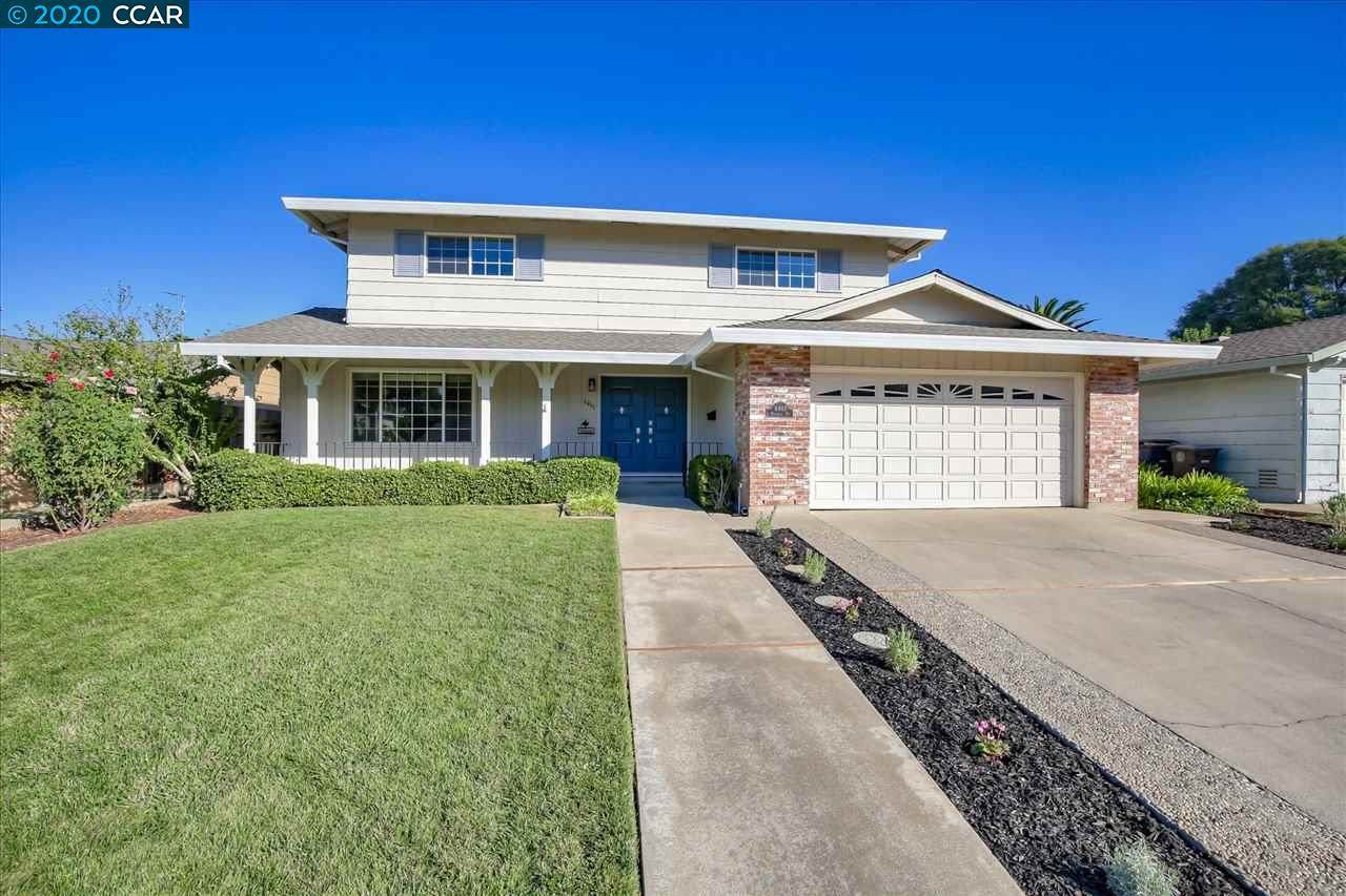 6461 Woodhills Way - Photo 1