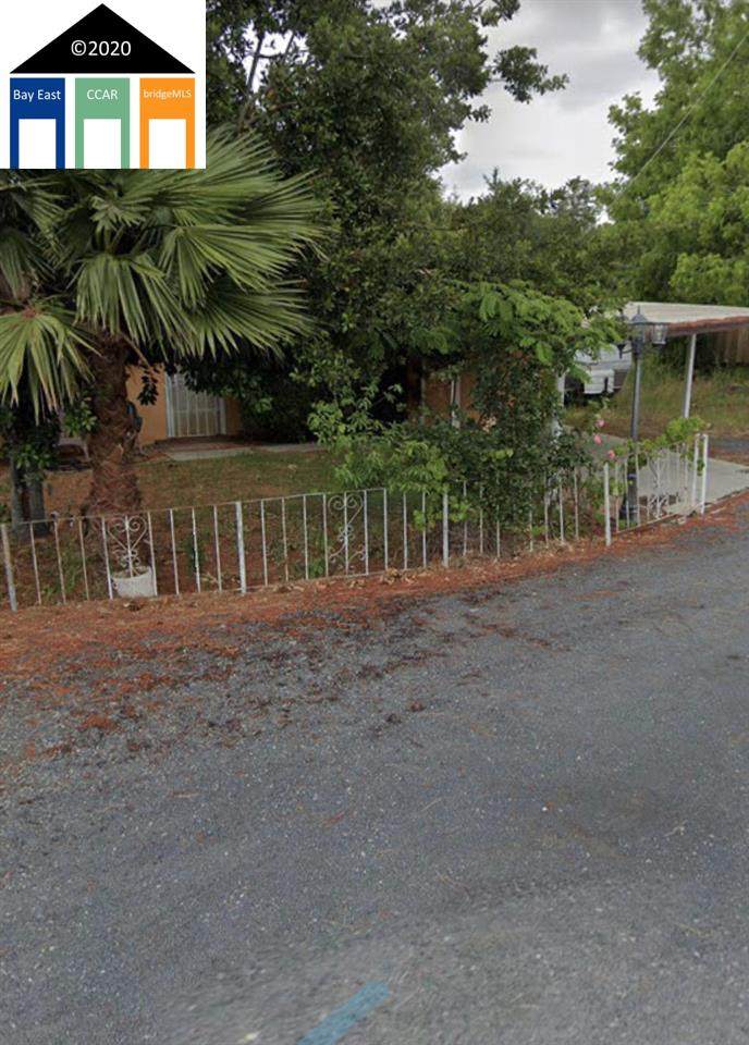 1875 Lowana Cir - Photo 1