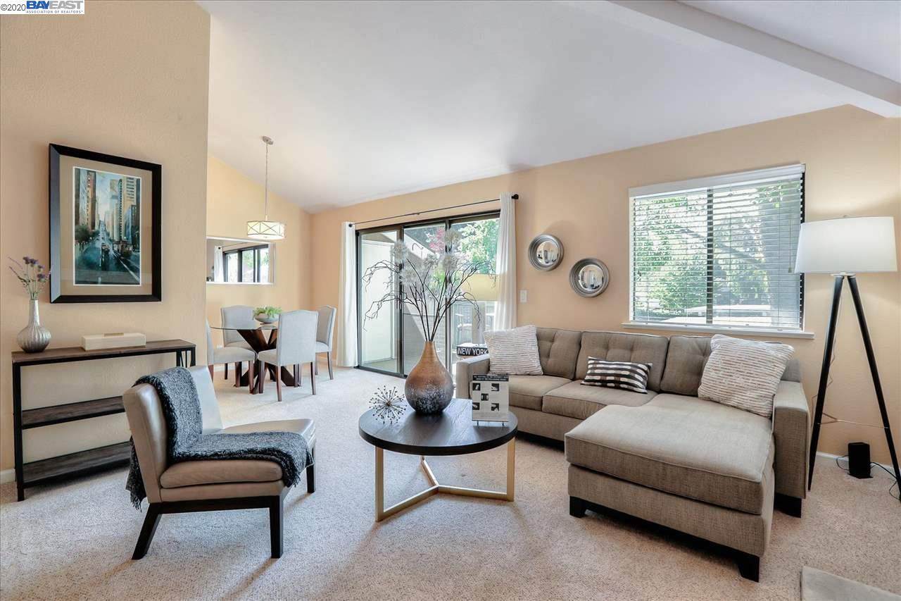203 Compton Cir D - Photo 1