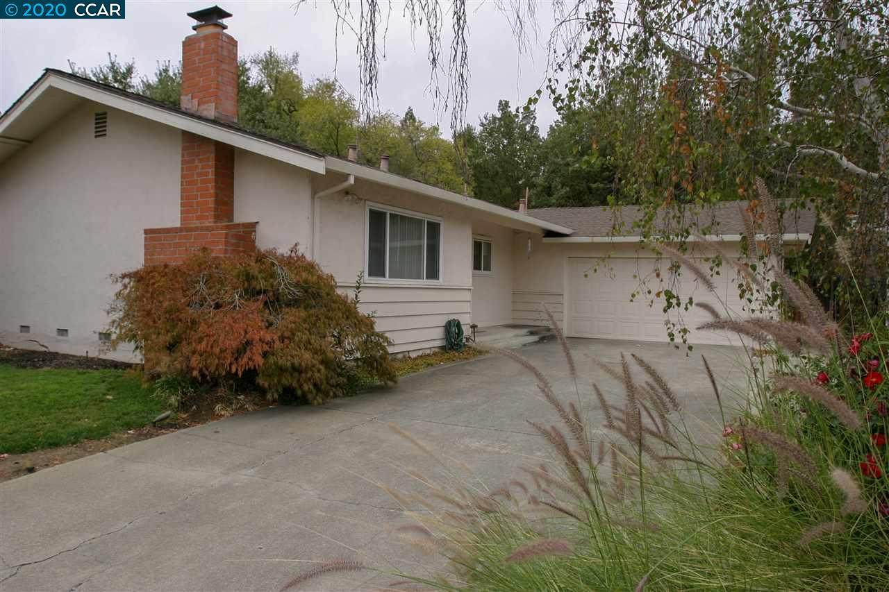 442 Blue Ridge Dr - Photo 1