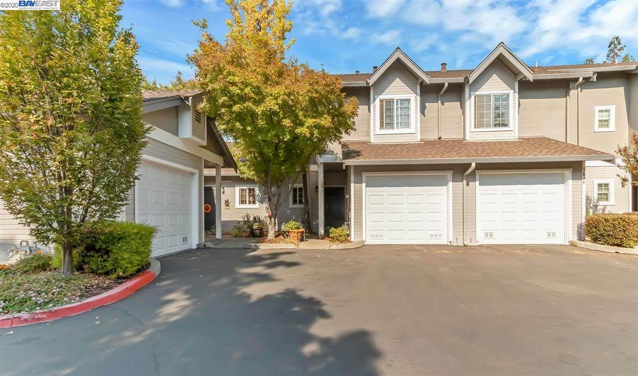 3877 Vine St - Photo 1