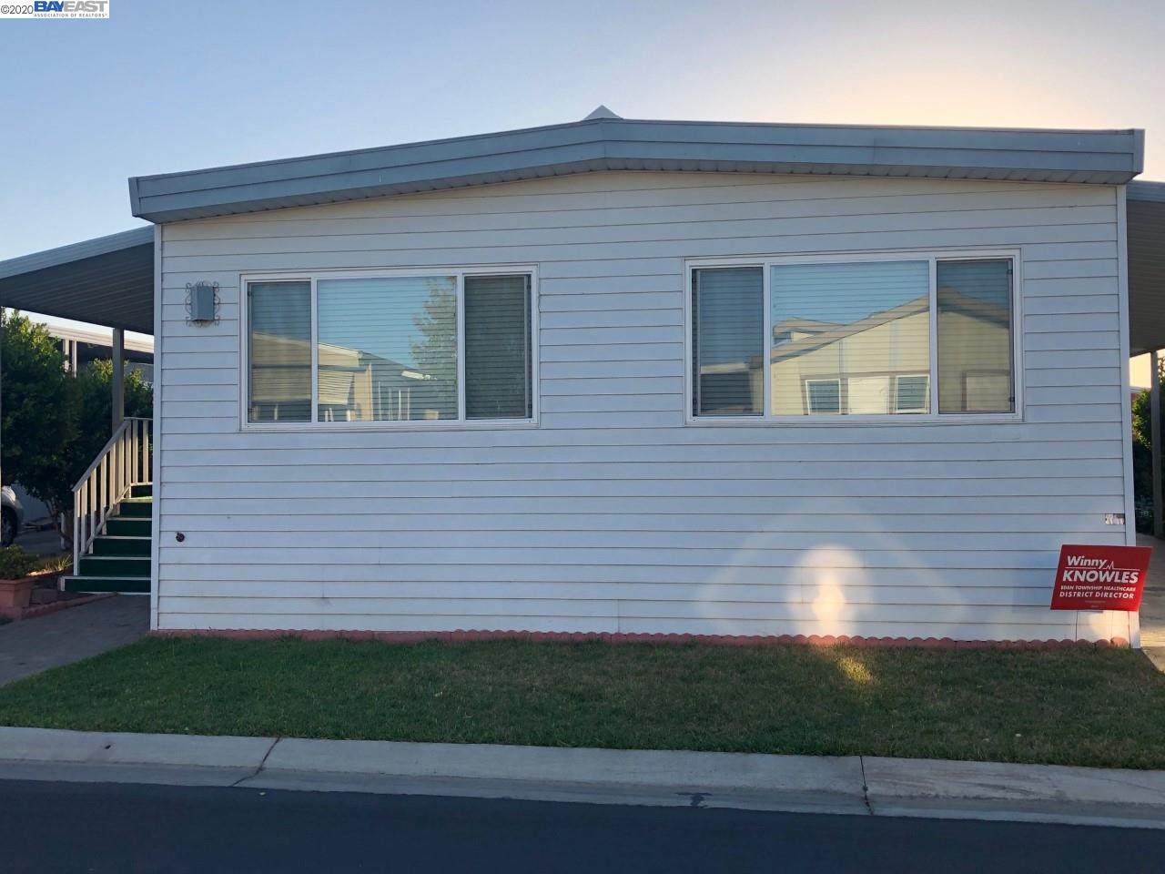 202 Santa Susana - Photo 1