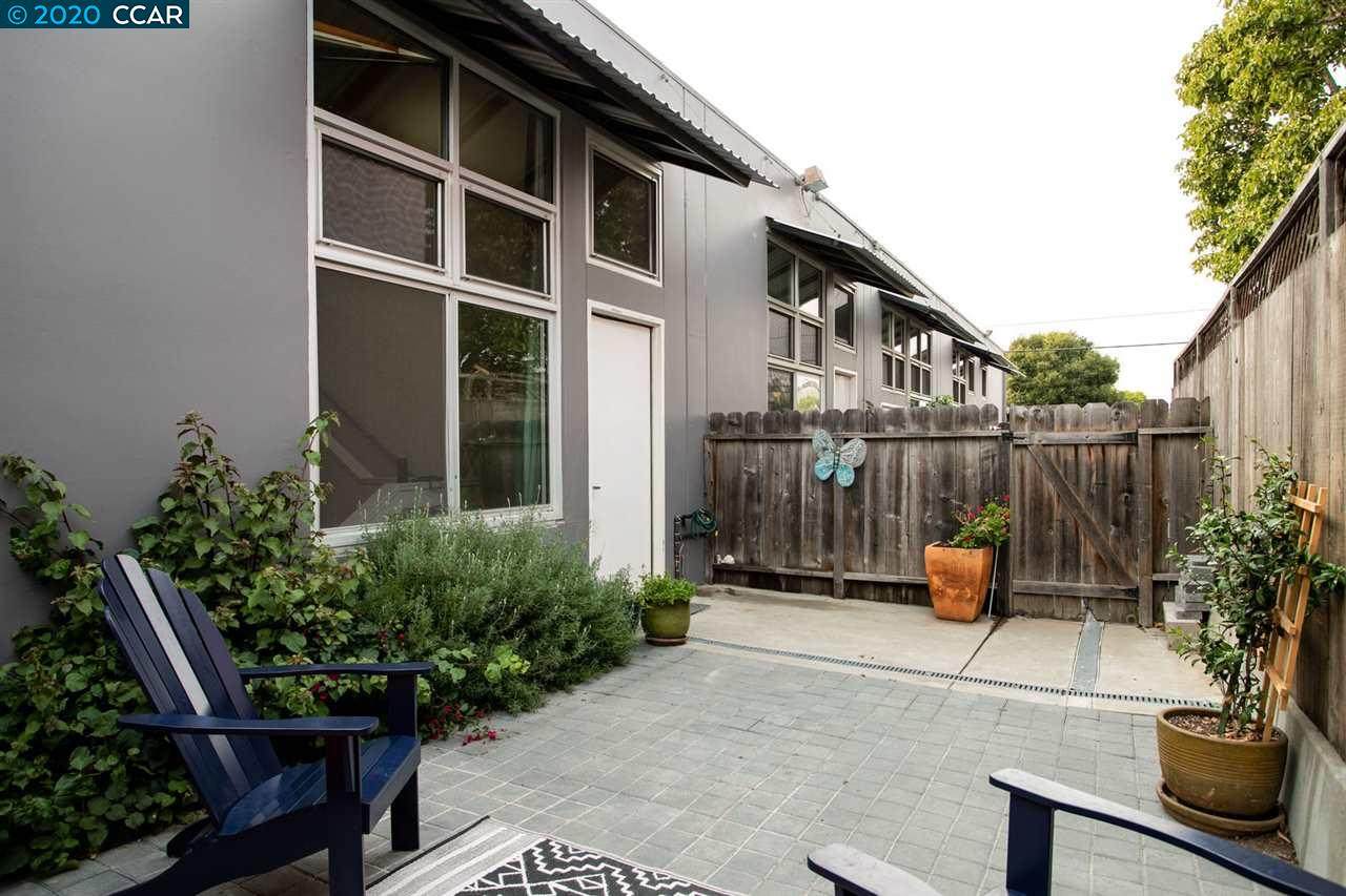 1175 59Th St Apt 6 - Photo 1