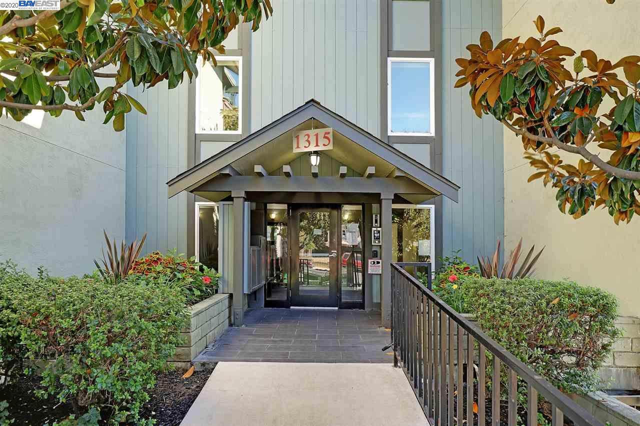 1315 A St 202 - Photo 1