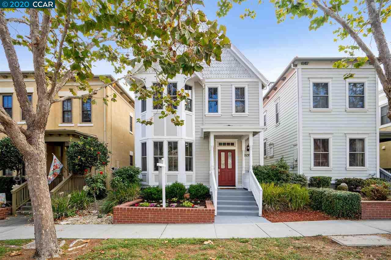 2159 Railroad Ave - Photo 1