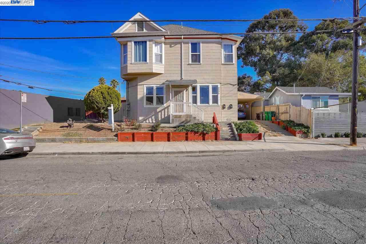 3308 School St - Photo 1