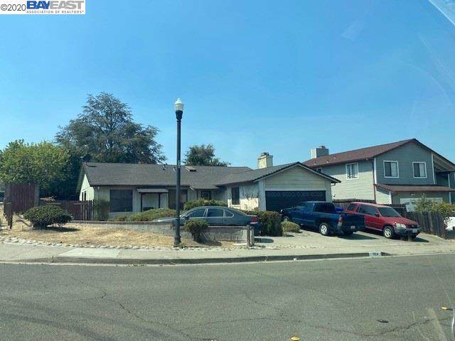 2124 Redwood Rd - Photo 1