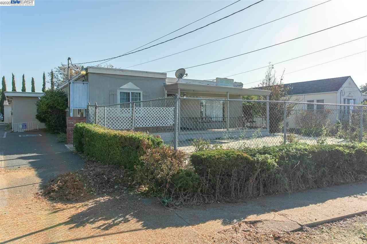 20524 Wisteria Street - Photo 1