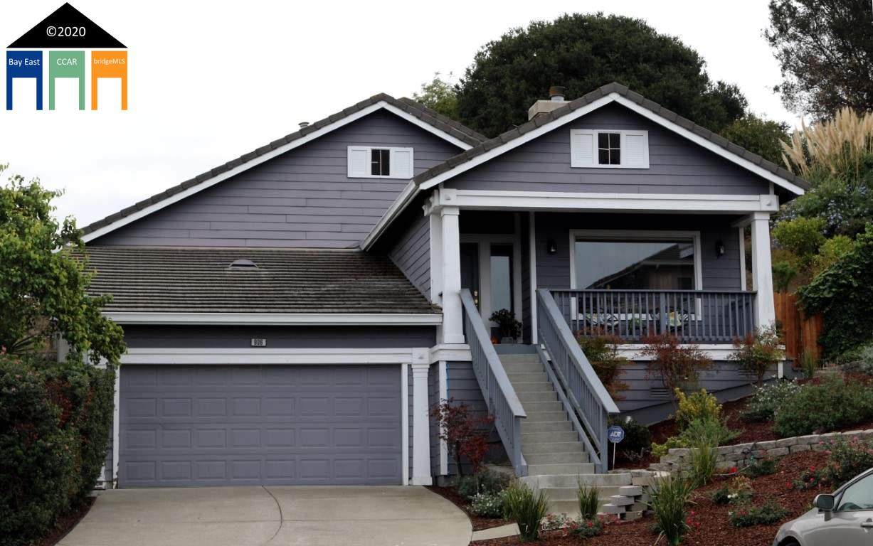 906 Ridgedale Ct - Photo 1