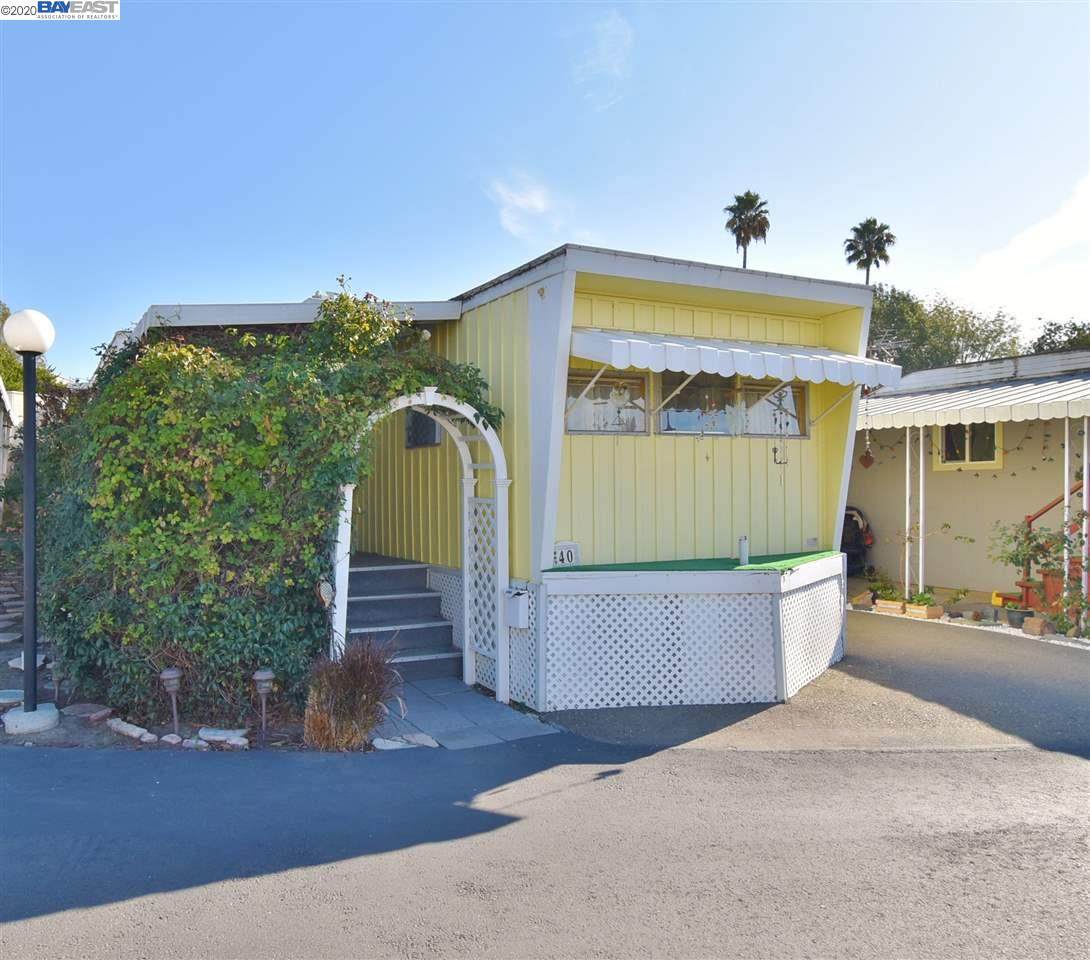 3913 Castro Valley Blvd 40 - Photo 1