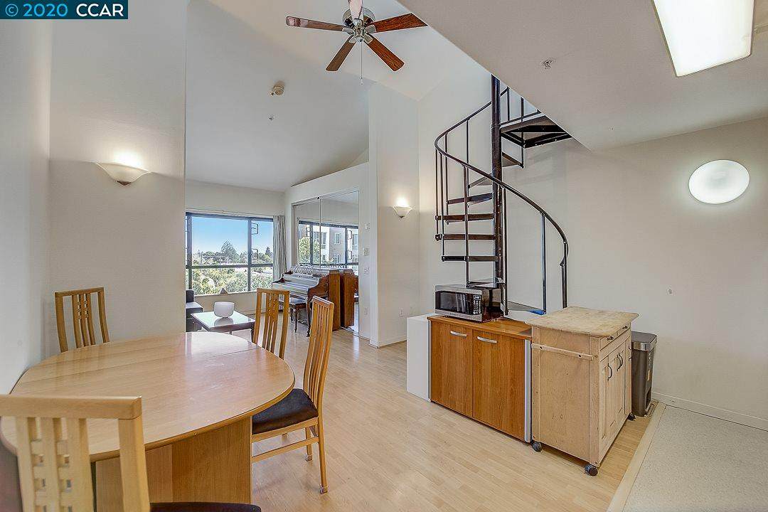 1801 University Ave 404 - Photo 1