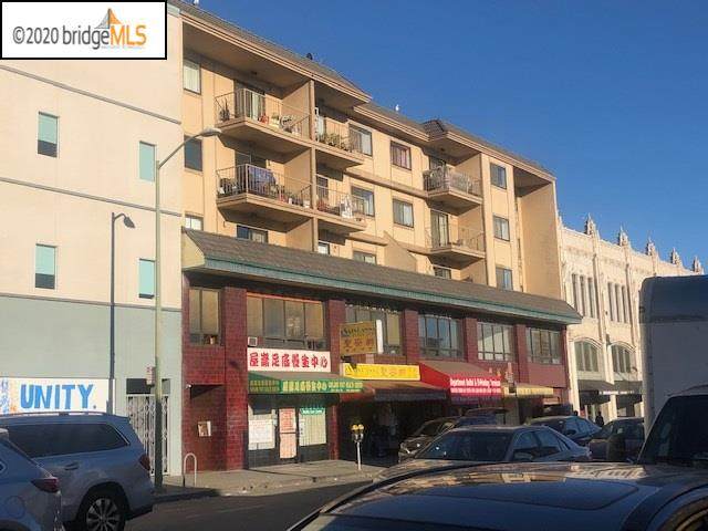 330 8TH ST 4F - Photo 1