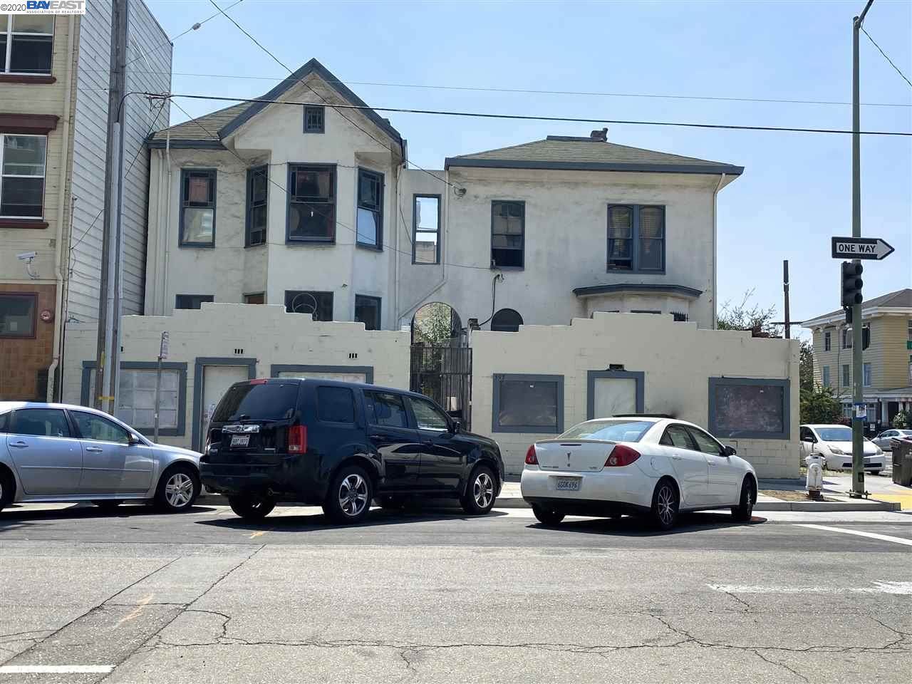 593 8Th St - Photo 1