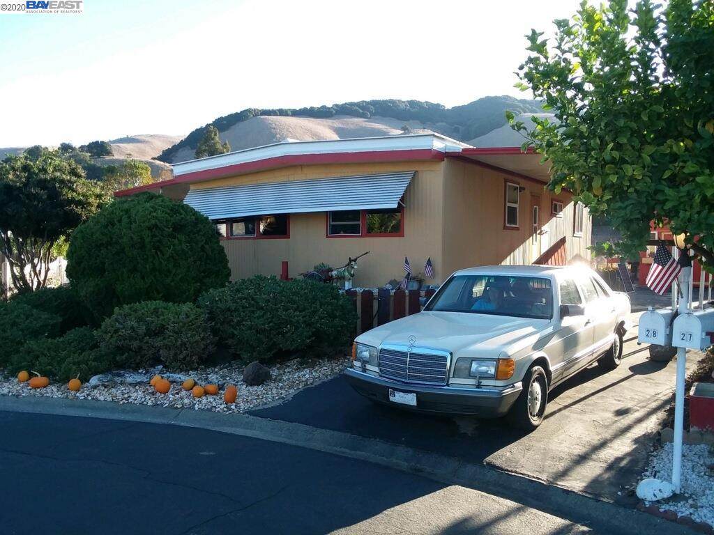 711 Old Canyon Rd 28 - Photo 1