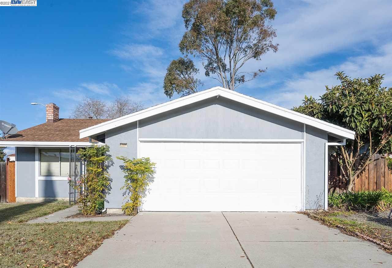 32339 Gemini Dr. - Photo 1