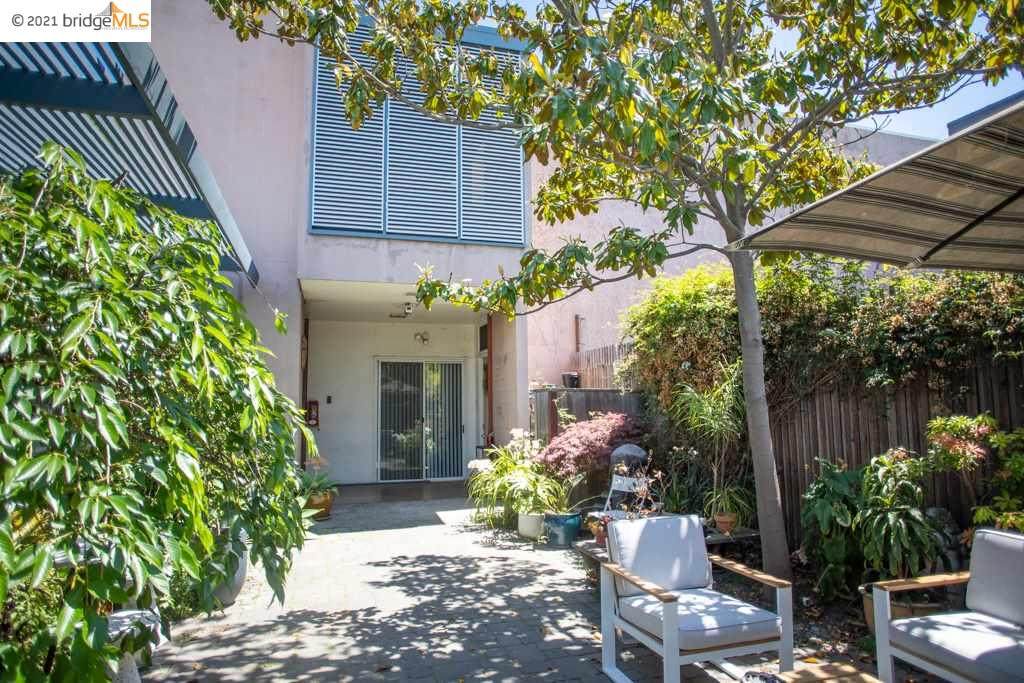 2112 West St 3 - Photo 1