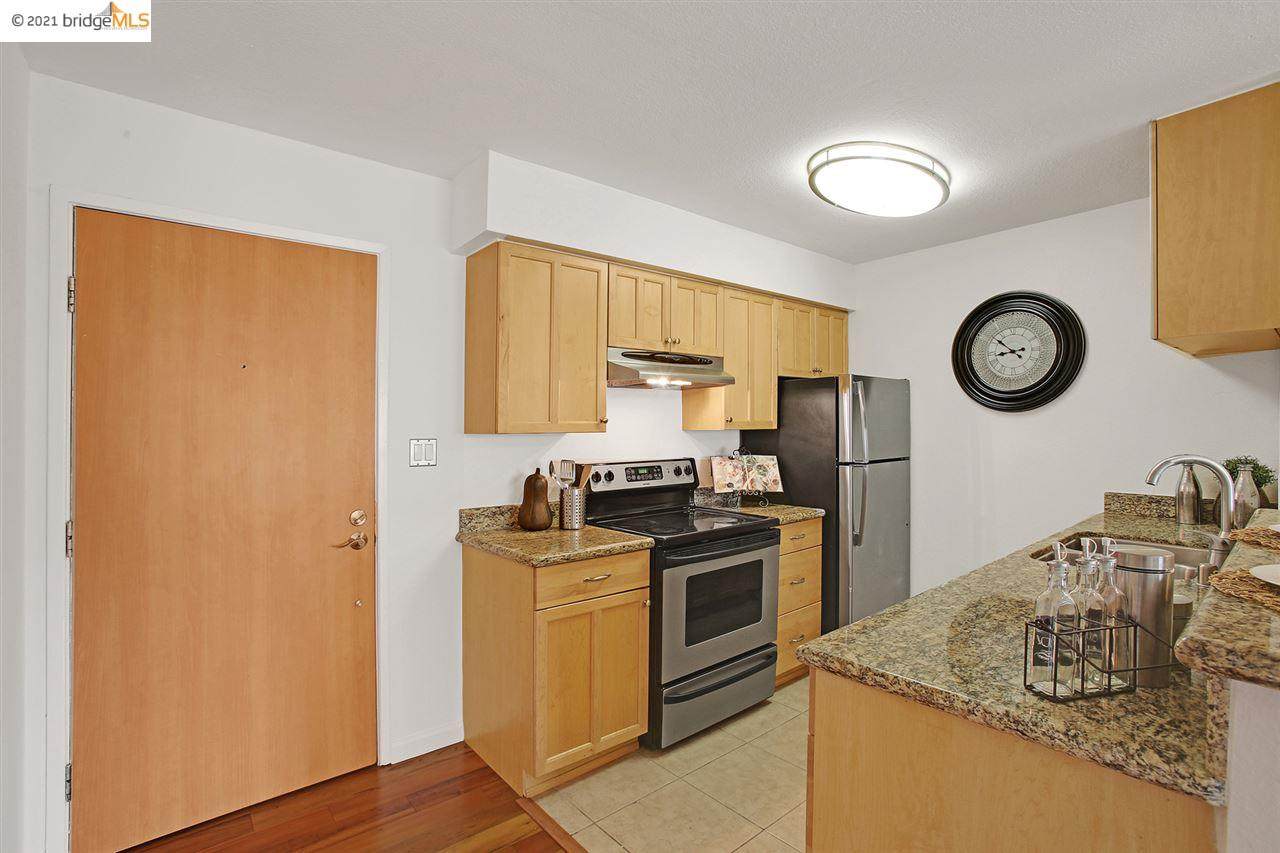 77 Fairmount Ave 314 - Photo 1