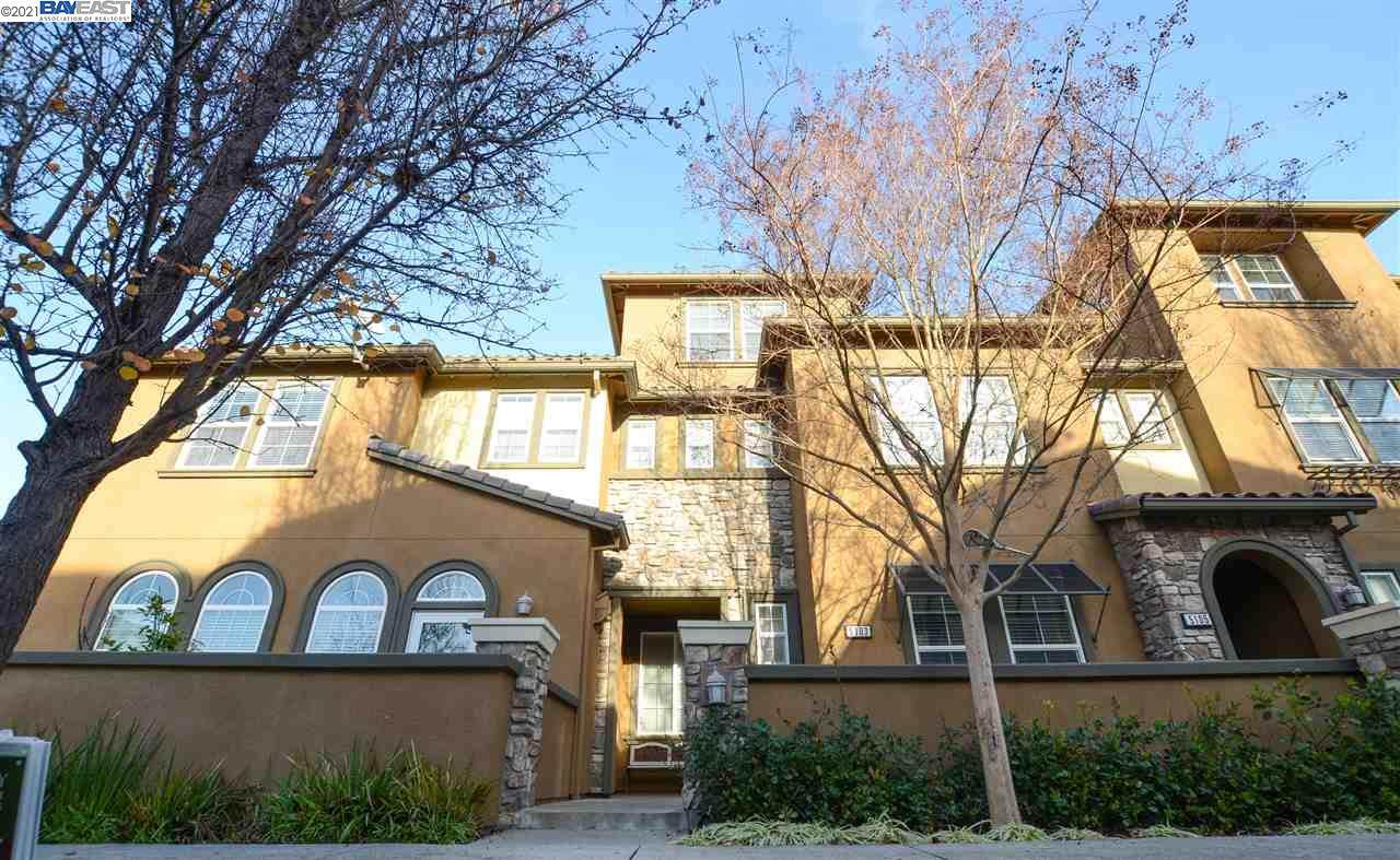 5103 Fioli Loop - Photo 1