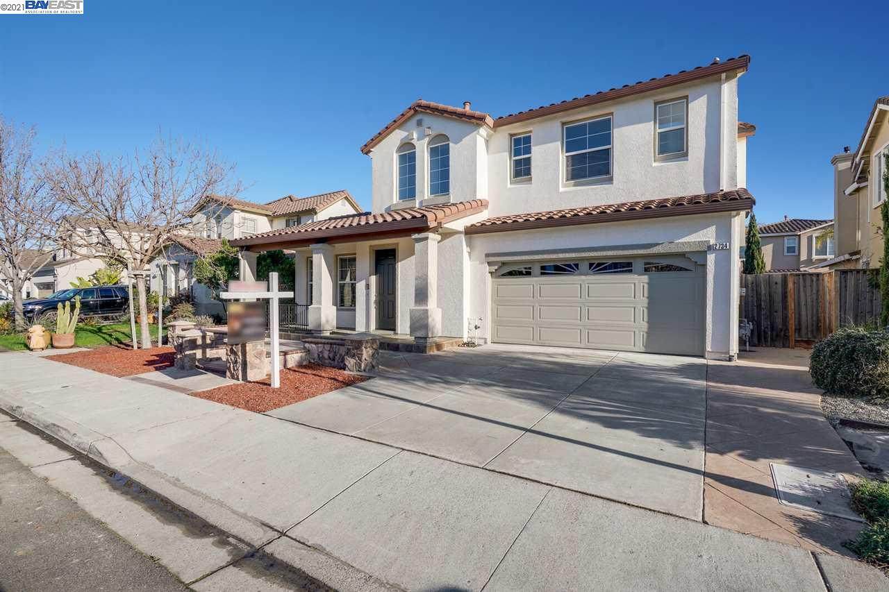 2734 Driftwood St - Photo 1