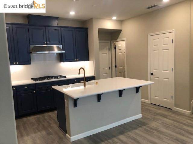 115 Wallace Circle - Photo 1