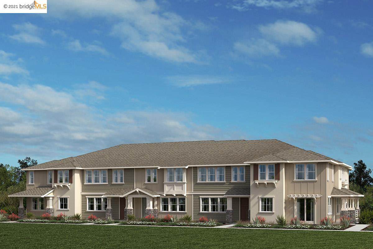 106 Wallace Circle - Photo 1