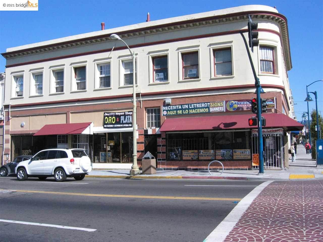 2278 International Blvd - Photo 1