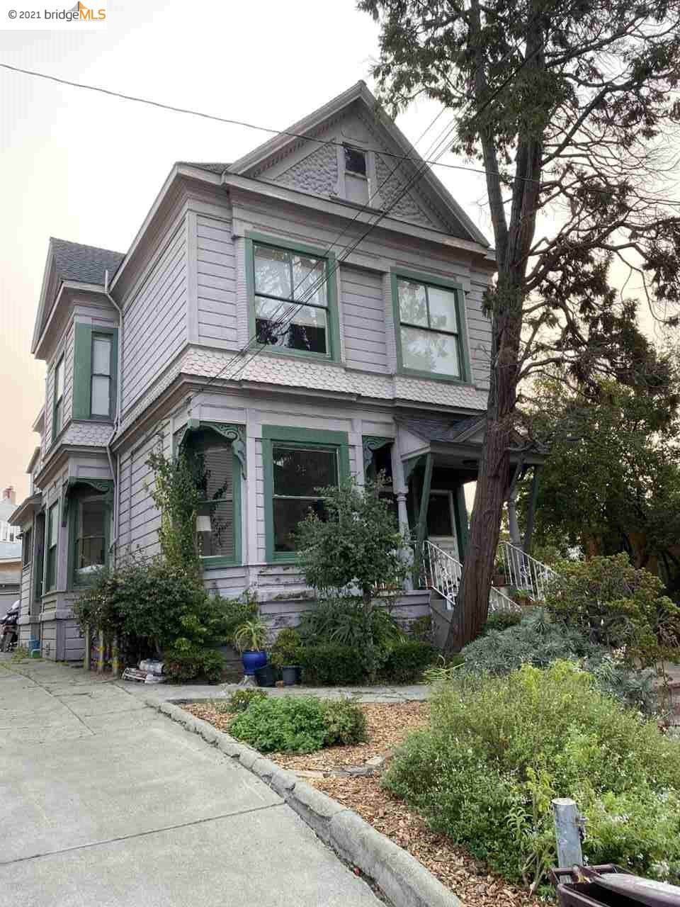 318 Portland Ave - Photo 1