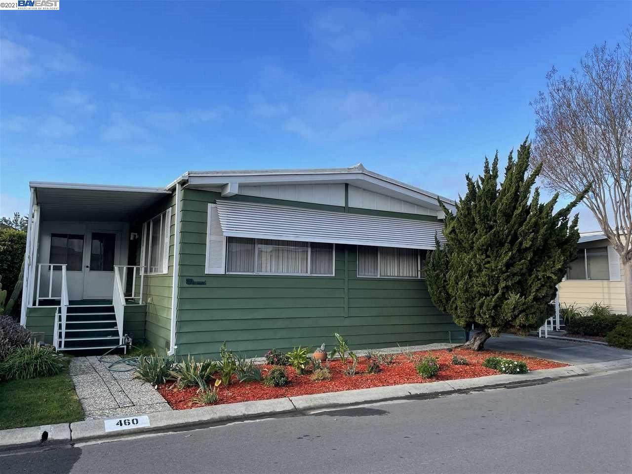 460 Santa Monica - Photo 1