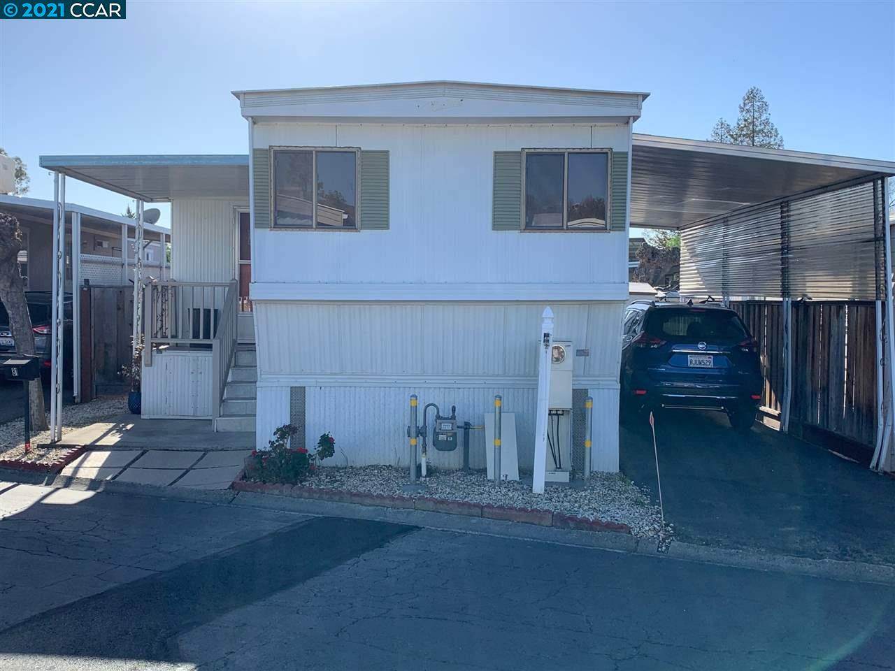 81 Eileen Lane - Photo 1