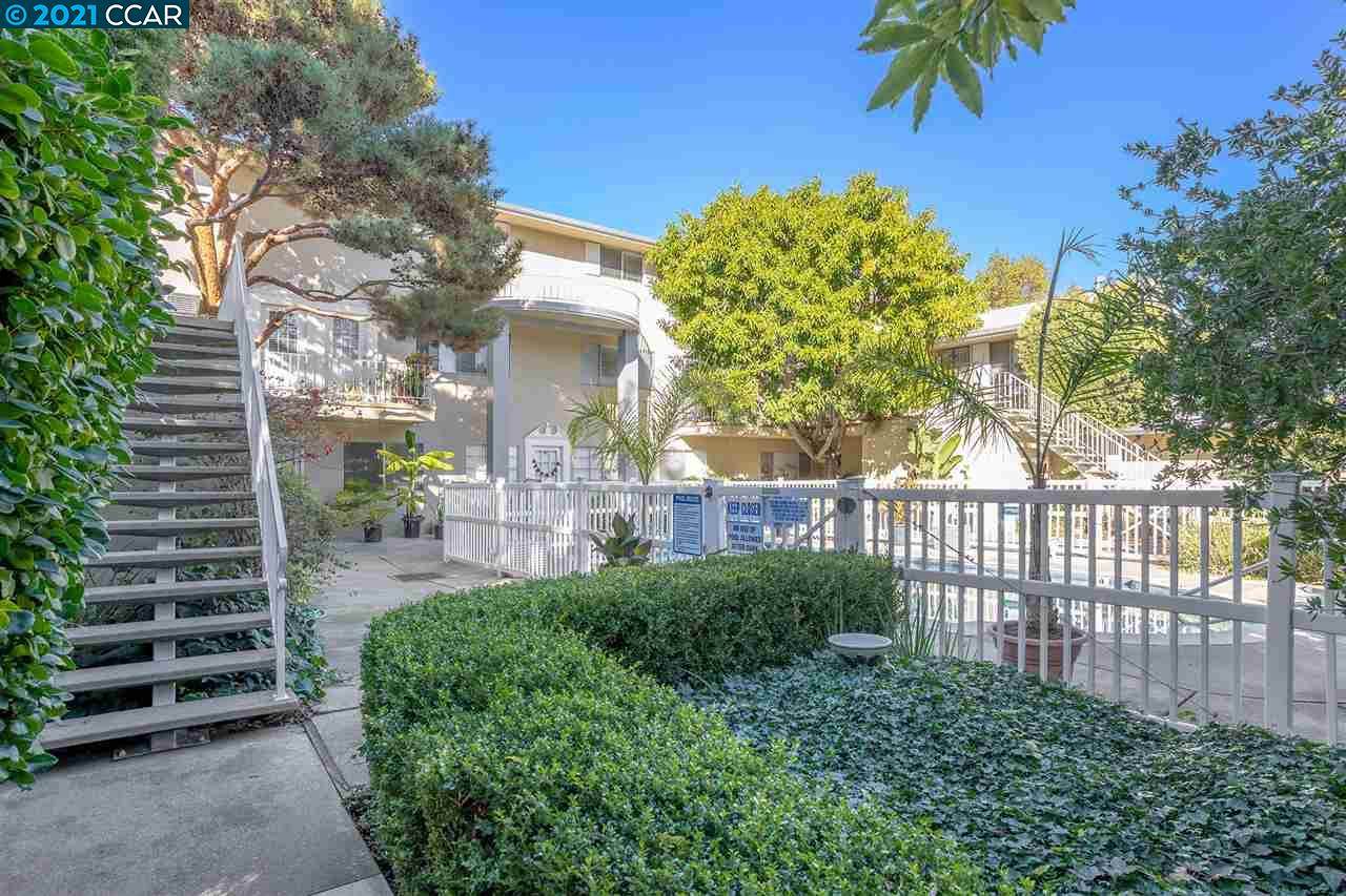 811 Brown St - Photo 1