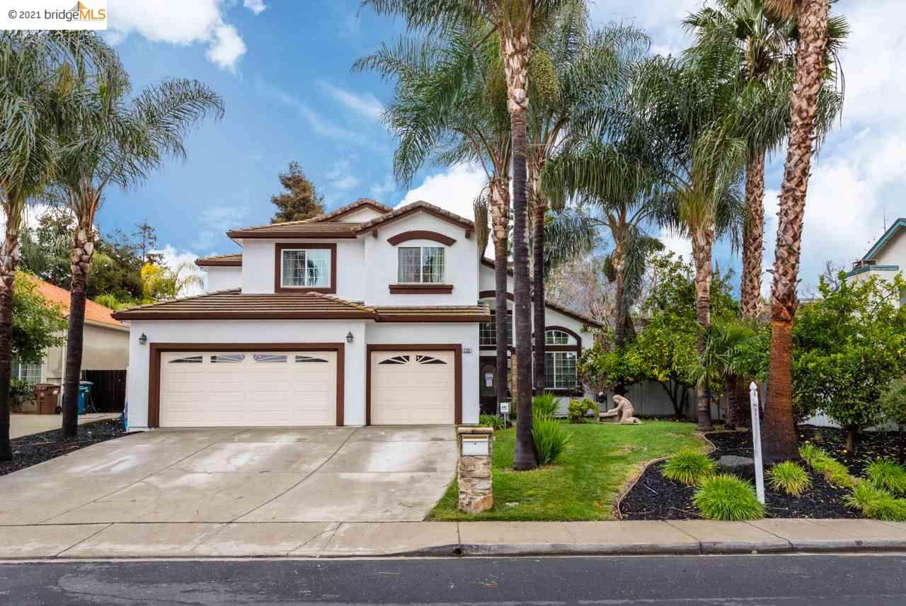 2731 G St - Photo 1