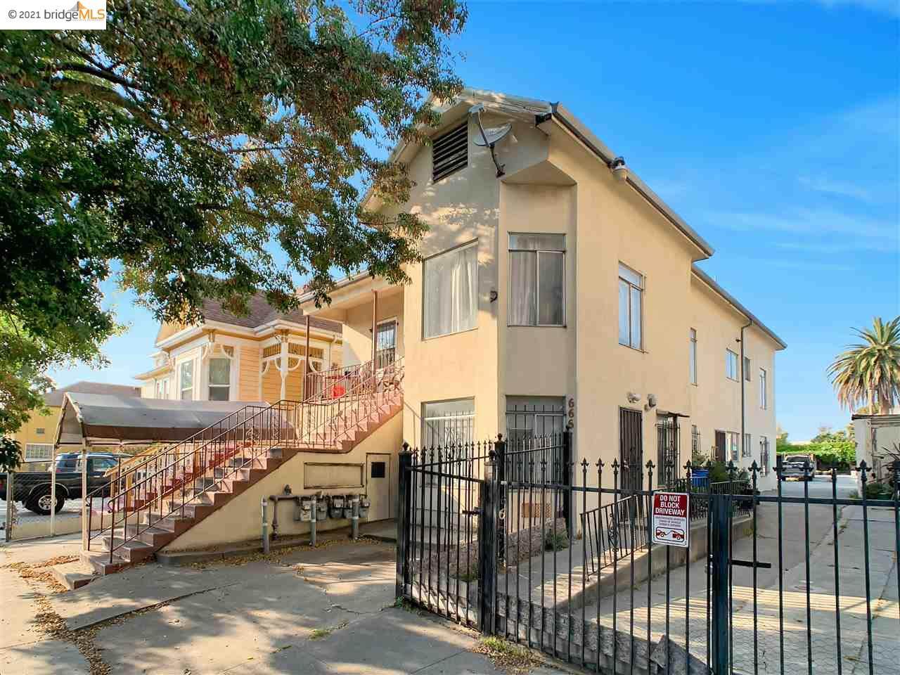668 28Th St - Photo 1