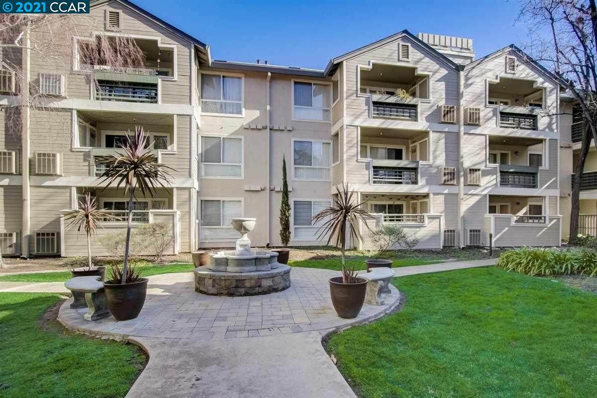 2550 Oak Rd 111 - Photo 1