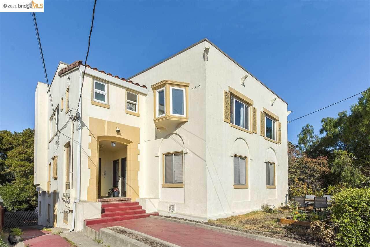 1222 Hollywood Ave - Photo 1