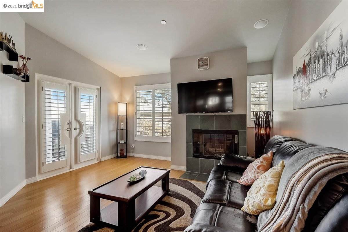 100 Eddy St 106 - Photo 1
