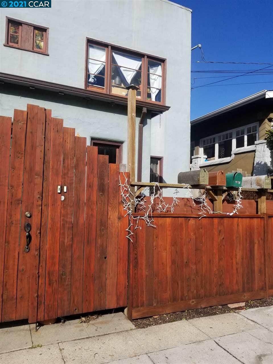 1080 Aileen St - Photo 1
