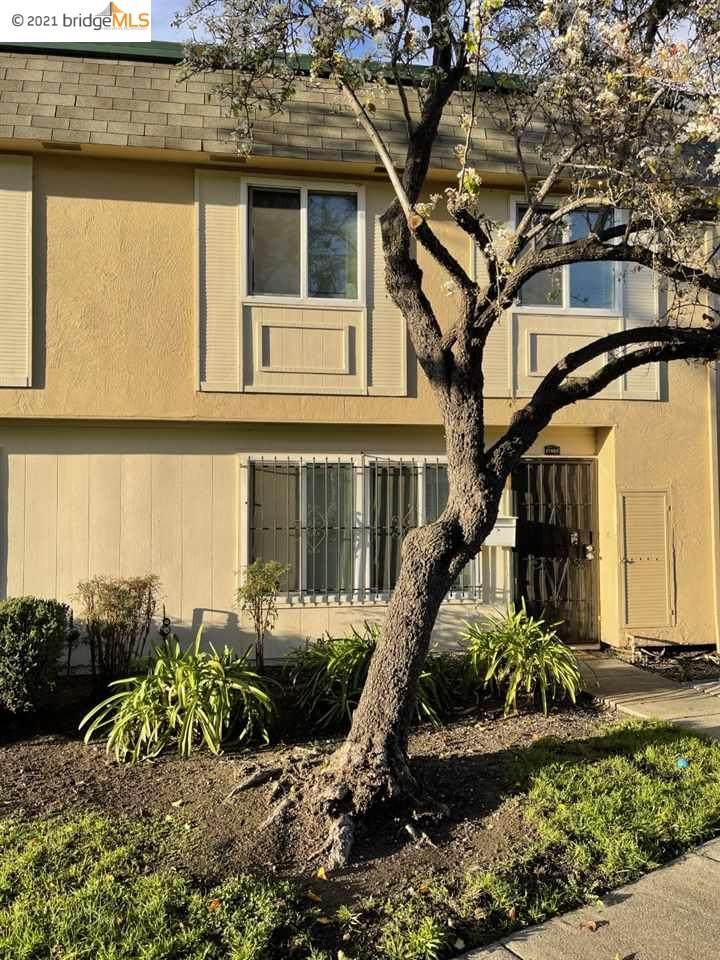 27605 Del Norte - Photo 1