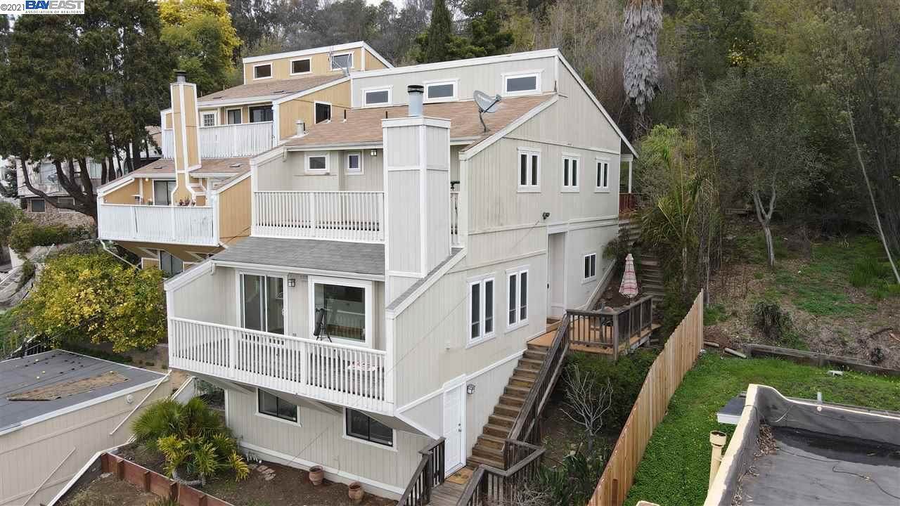 6700 Outlook Ave - Photo 1