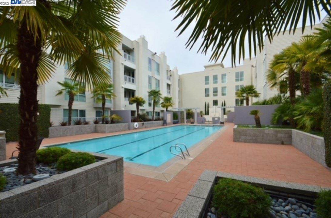 1655 California 120 - Photo 1