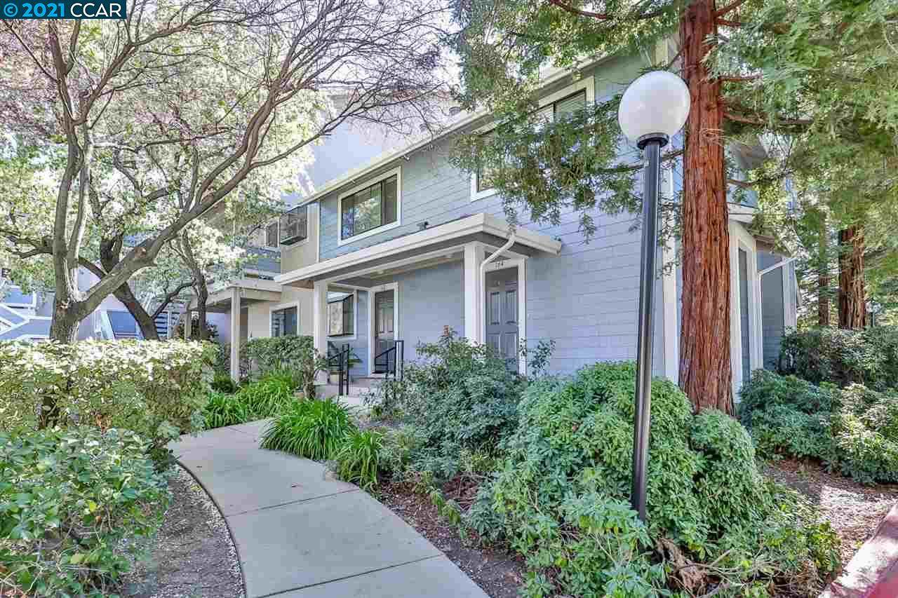 2687 Oak Rd 162 - Photo 1