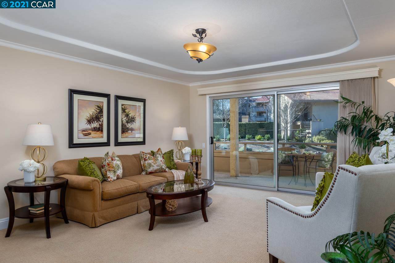 1621 Ptarmigan Dr 8A - Photo 1