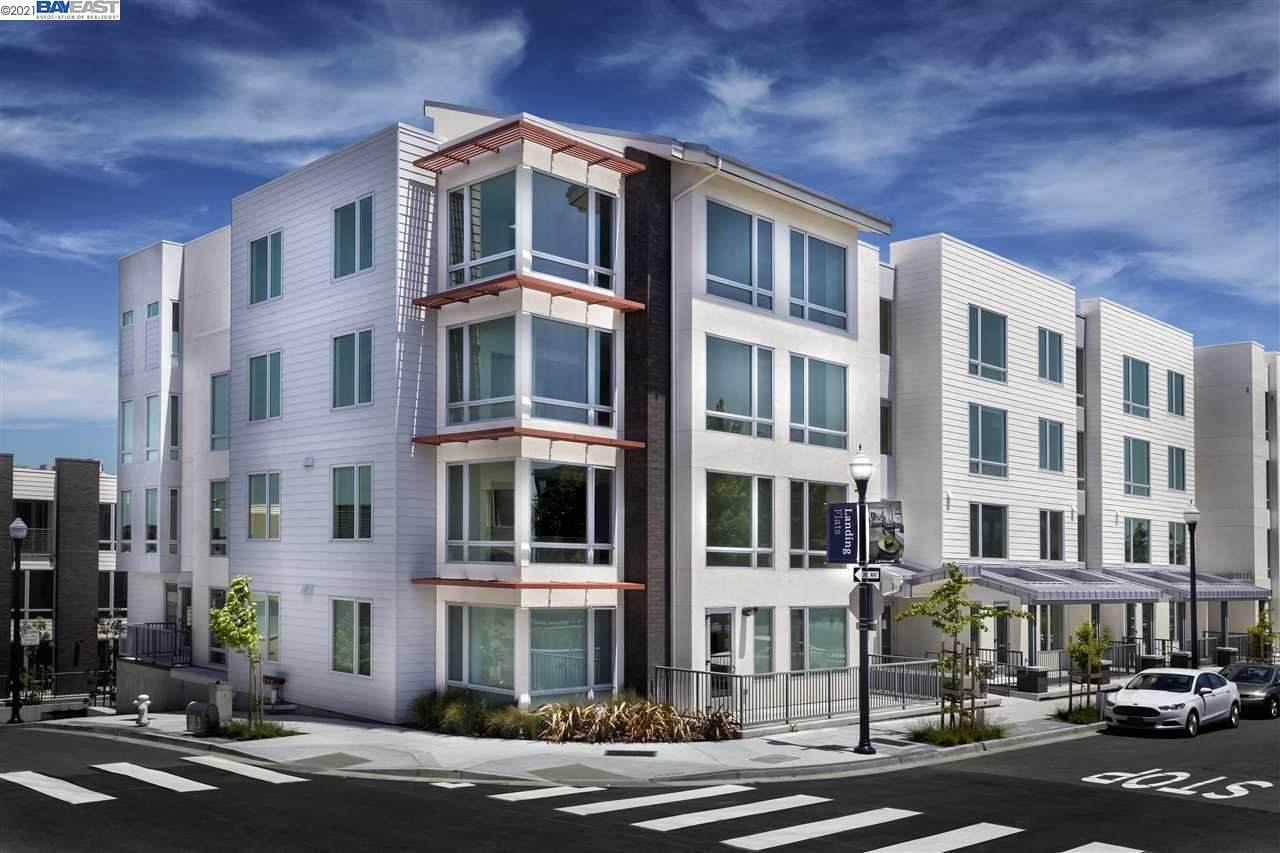 10 Kennedy Place 304 - Photo 1