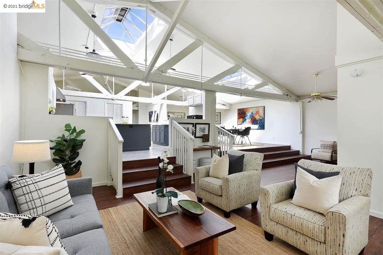 3240 Telegraph - Photo 1
