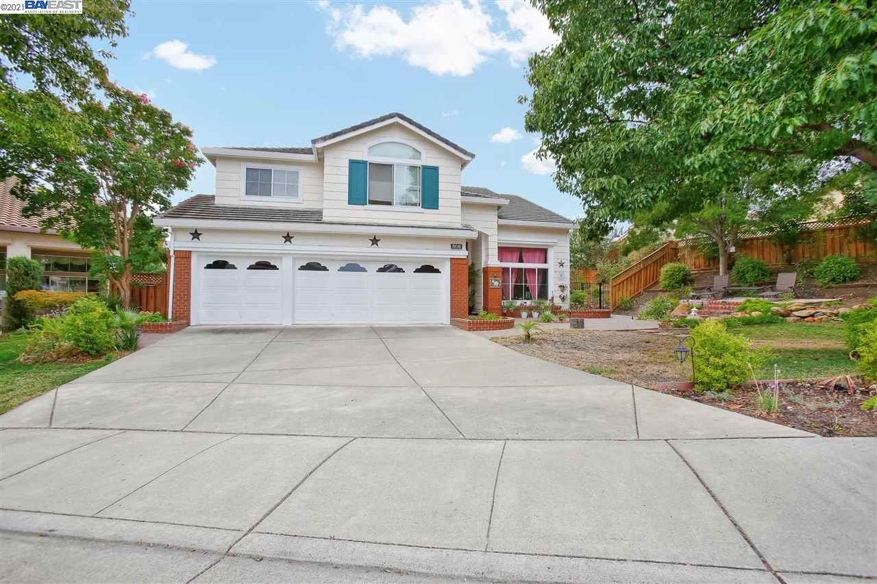808 Buttonwood Court - Photo 1