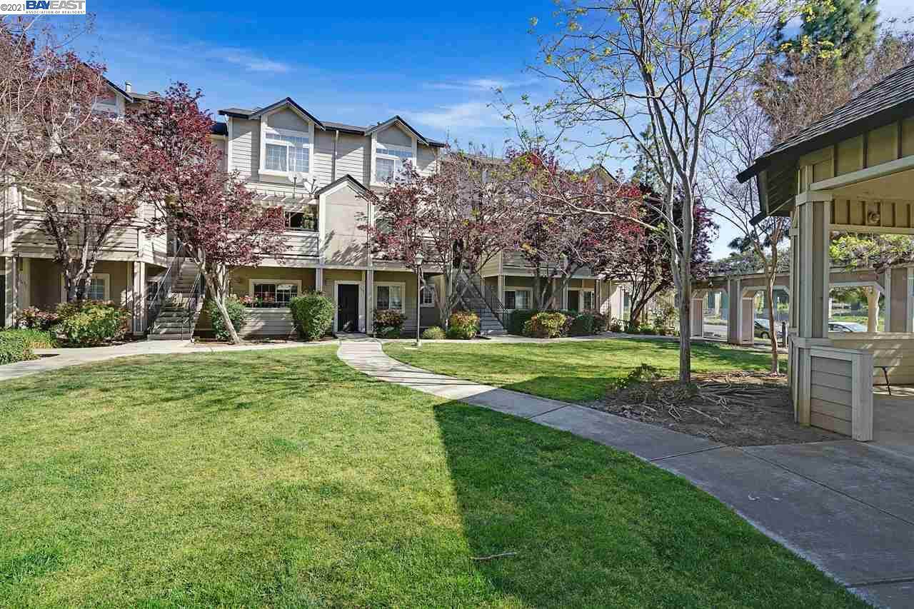 5483 Sanchez Dr - Photo 1