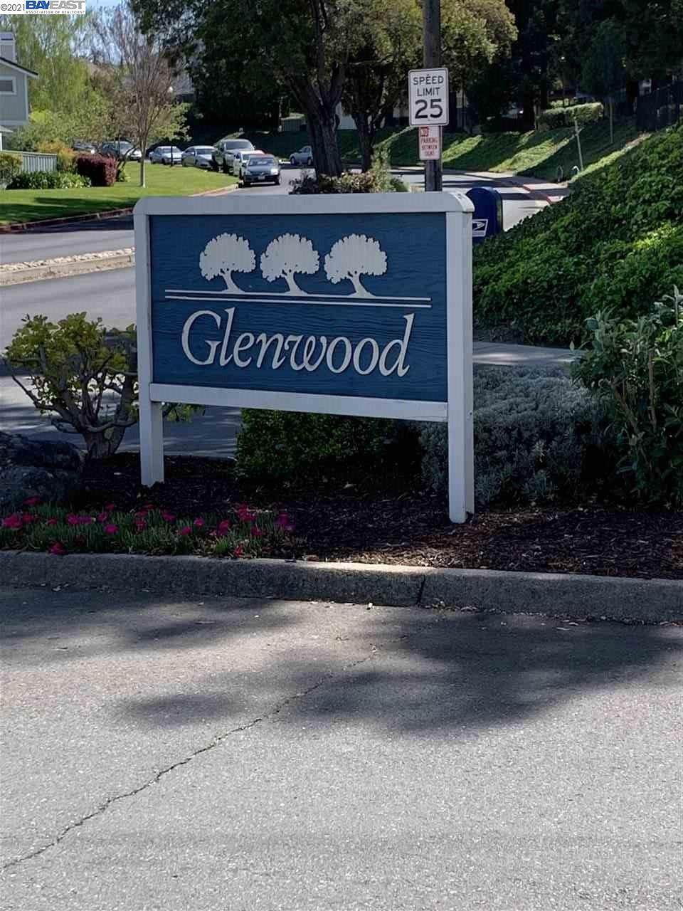 187 Glenwood - Photo 1