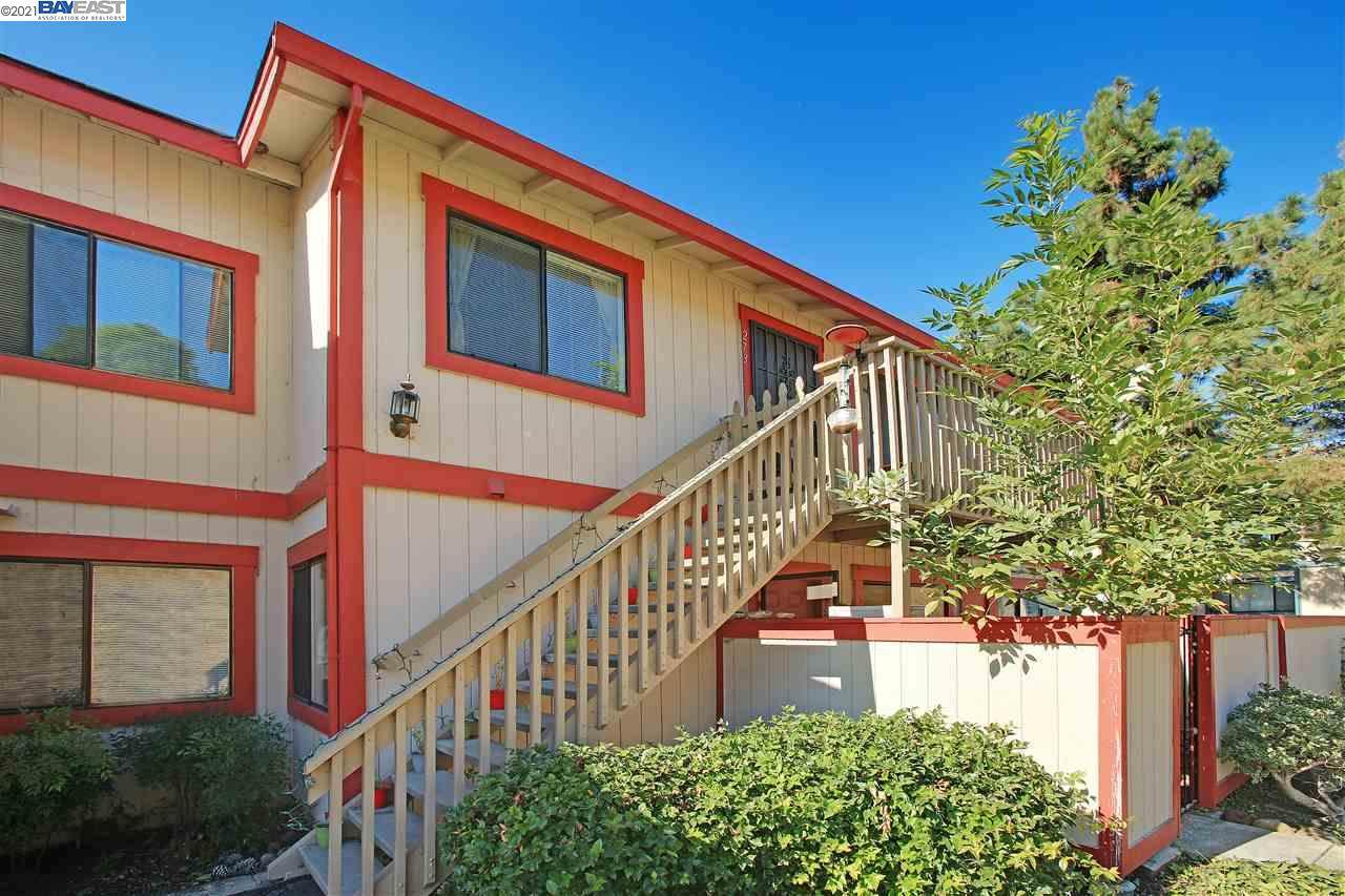273 Famoso Plaza - Photo 1