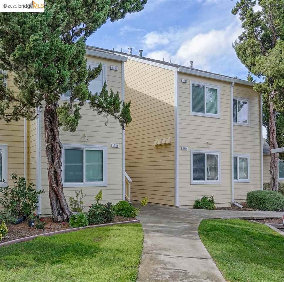 2756 Winding Ln - Photo 1
