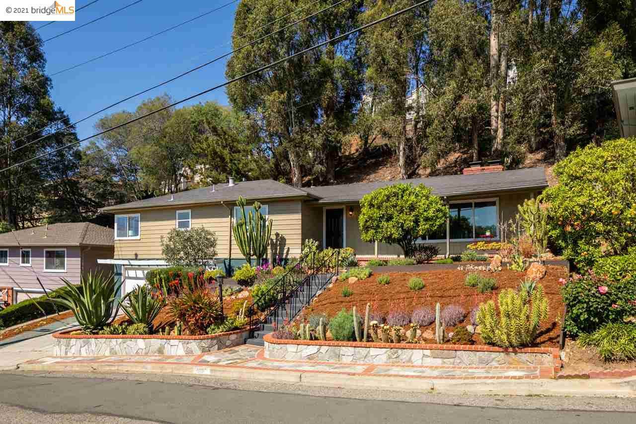 4697 Geranium Place - Photo 1